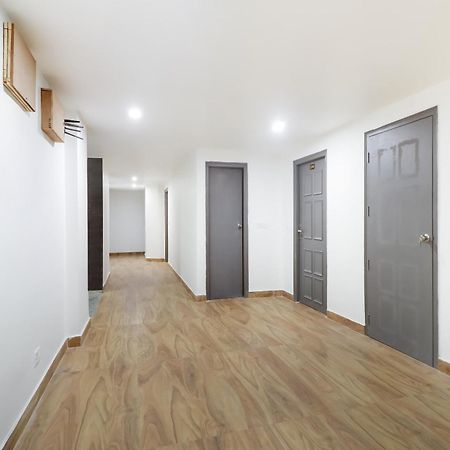 Townhouse Townhouse Clark Inn Патна Екстер'єр фото